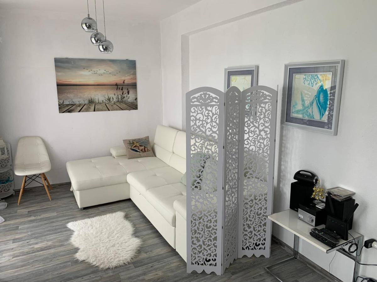 Oasis By The Sea Apartment Primorsko Luaran gambar
