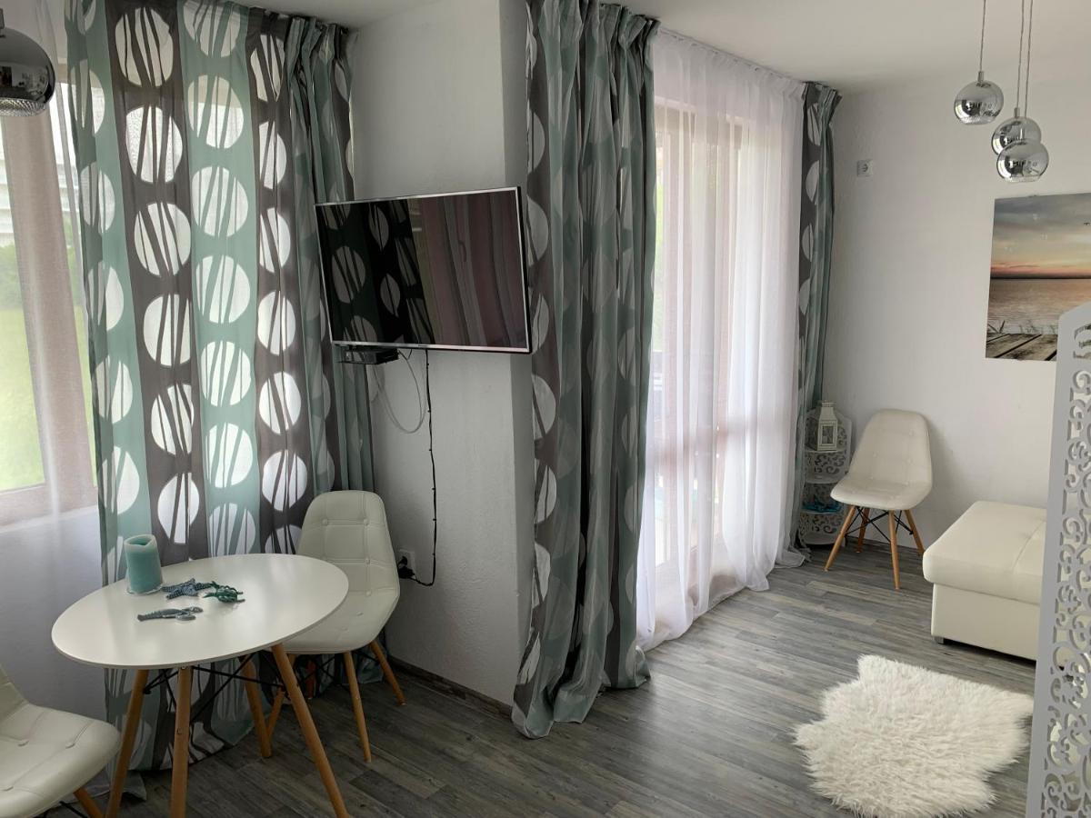 Oasis By The Sea Apartment Primorsko Luaran gambar